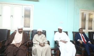 عاجل: حميدتي يسجل زيارة لمولانا محمد عثمان الميرغني